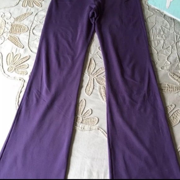 PraNa ‘Breathe’ Purple Flare Athletic Yoga Pants - Picture 6 of 6